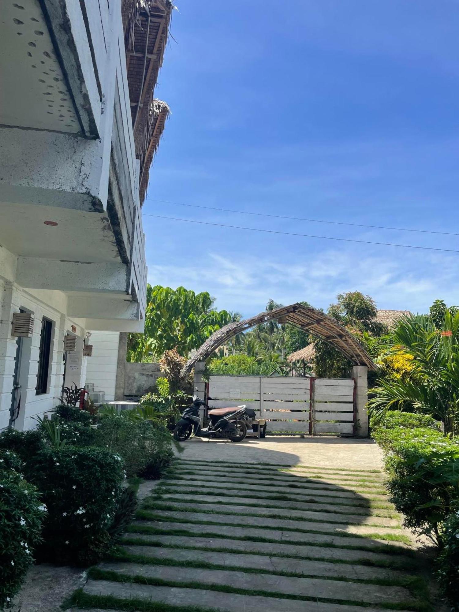 Apartmán Point F Siargao Catangnan Exteriér fotografie